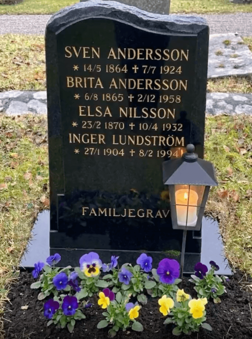Samma gravsten efter — ren, välskött och välomhändertagen
